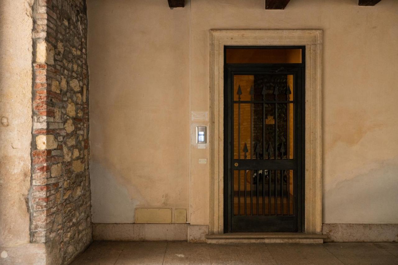 Domus - Magnifiche Residenze San Fermo * Verona