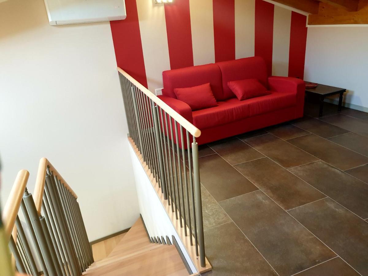Căn hộ Dimora Rosso San Zeno - Wifi Veloce E Adatto Per Famiglie *