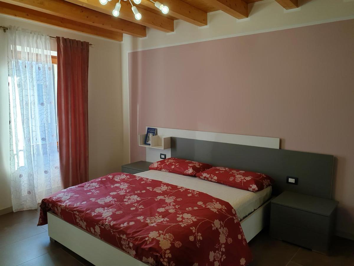 Căn hộ Dimora Rosso San Zeno - Wifi Veloce E Adatto Per Famiglie