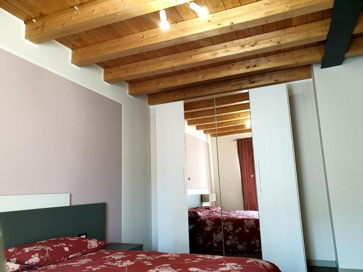 Dimora Rosso San Zeno - Wifi Veloce E Adatto Per Famiglie *