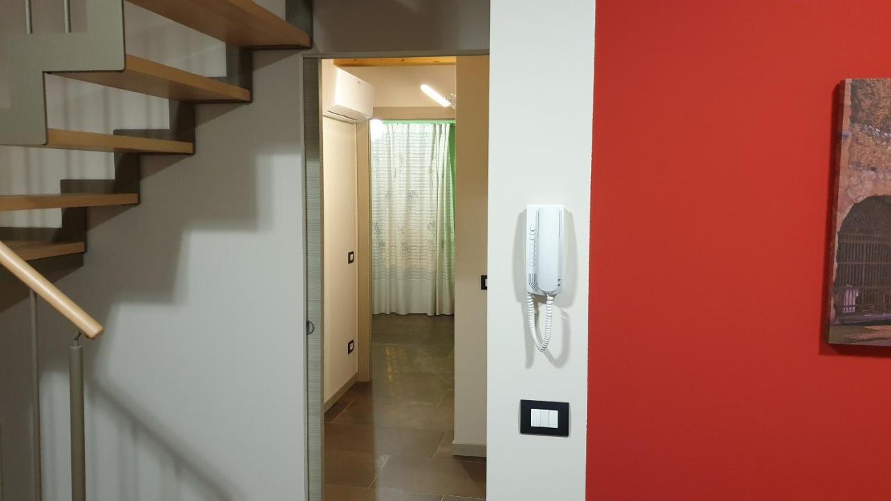 Dimora Rosso San Zeno - Wifi Veloce E Adatto Per Famiglie Căn hộ *