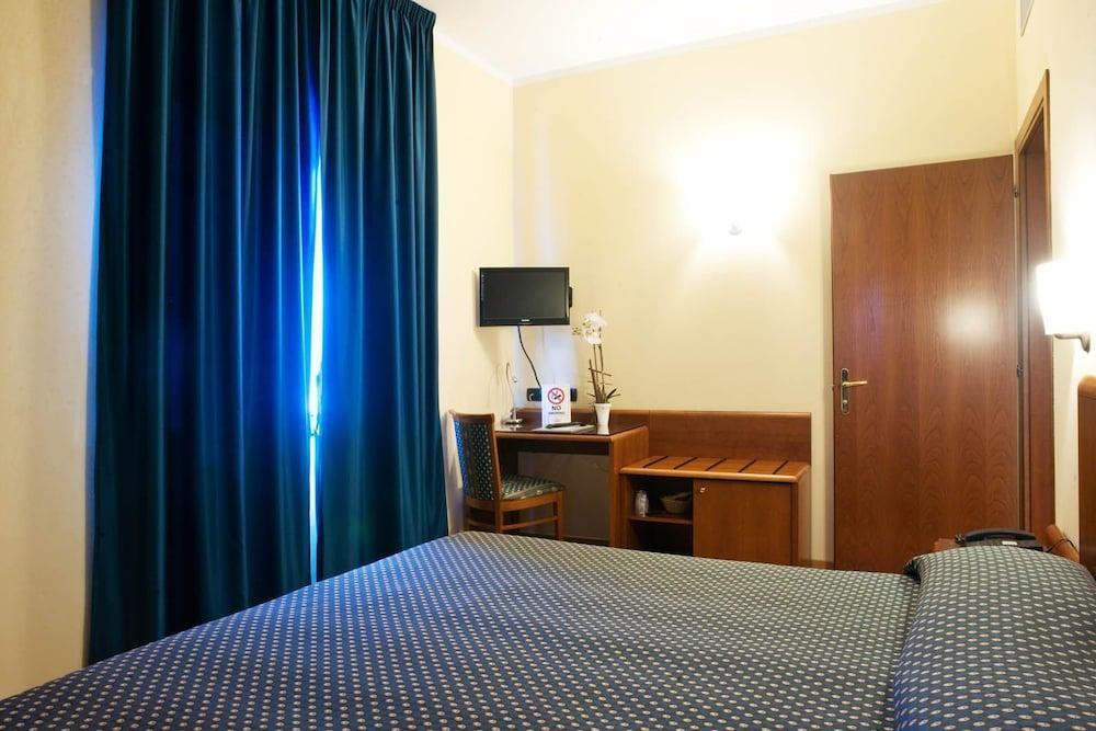 Hotel Gardenia 3*