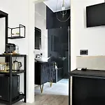 Welcome Verona Rooms