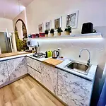Juliet Suite By Di Bi Rooms
