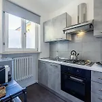 Ambra City House - Ingresso Diretto, Parcheggio Libero E Wi-Fi