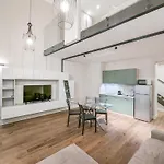 Flats4Rent Palazzo Poste