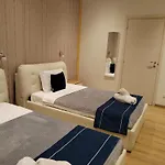 Fiera Camera