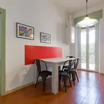 Cosy Apratment Near Portavescovo Train Station