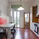 Cosy Apratment Near Portavescovo Train Station