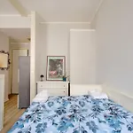 Guesthost - Comfy Studio-Flat Near Verona Center