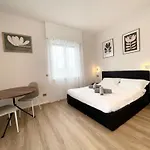 Unicumhouse Arena Stazione Porta Nuova Fiera