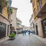 Italianflat - La Residenza Del Cantante