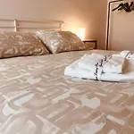 Lund Home