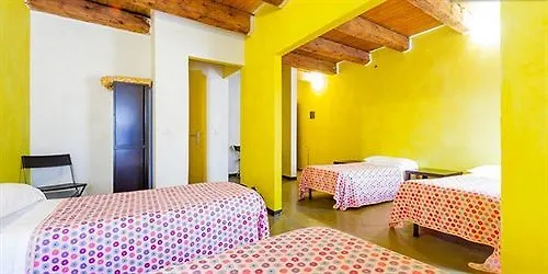 Sleep Easy Hostel