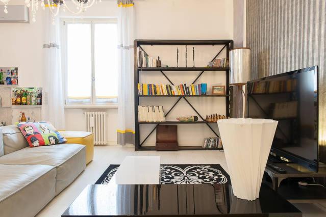 Centre With 3 Bed Chez Claude Apartment *