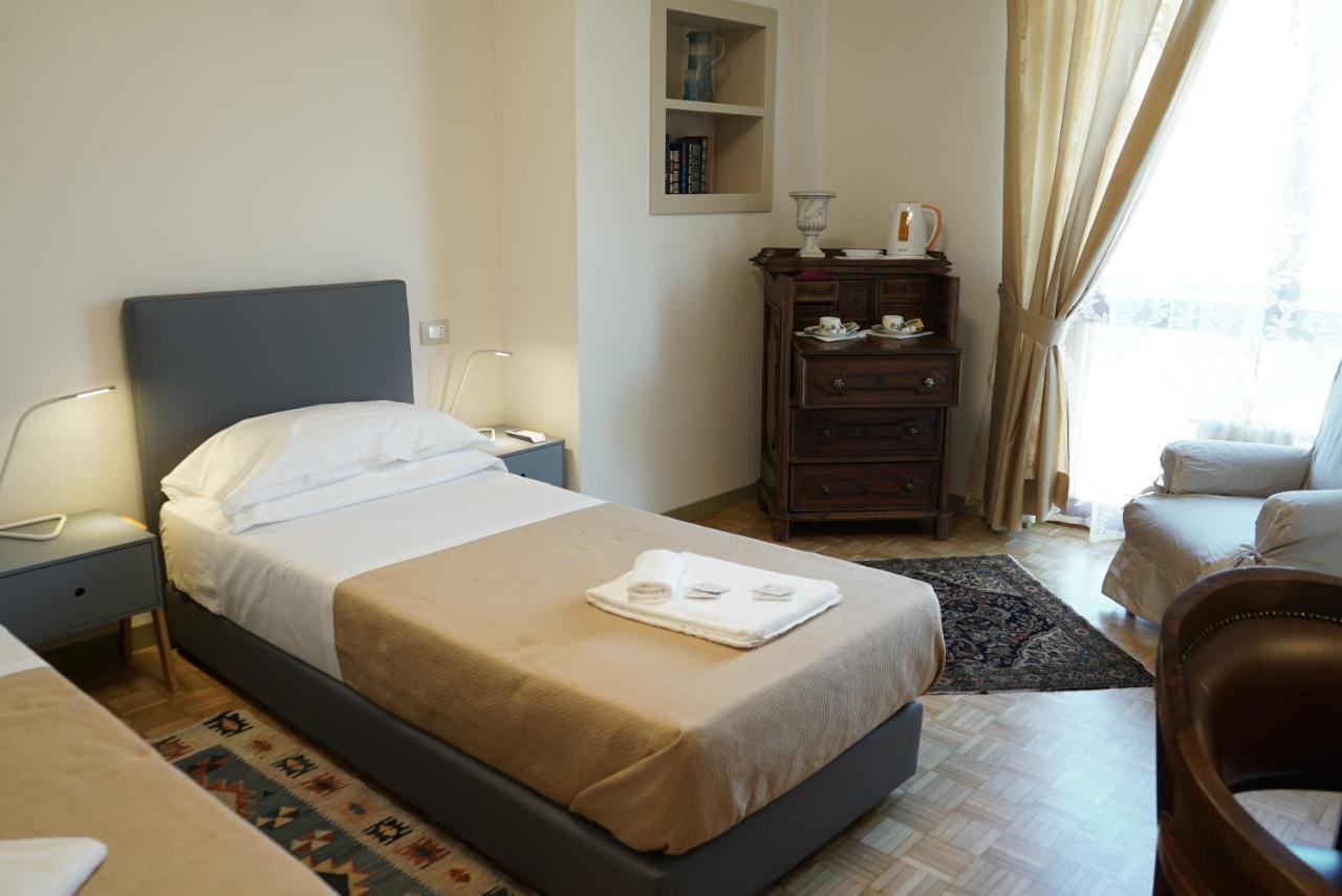 Avenue 3*