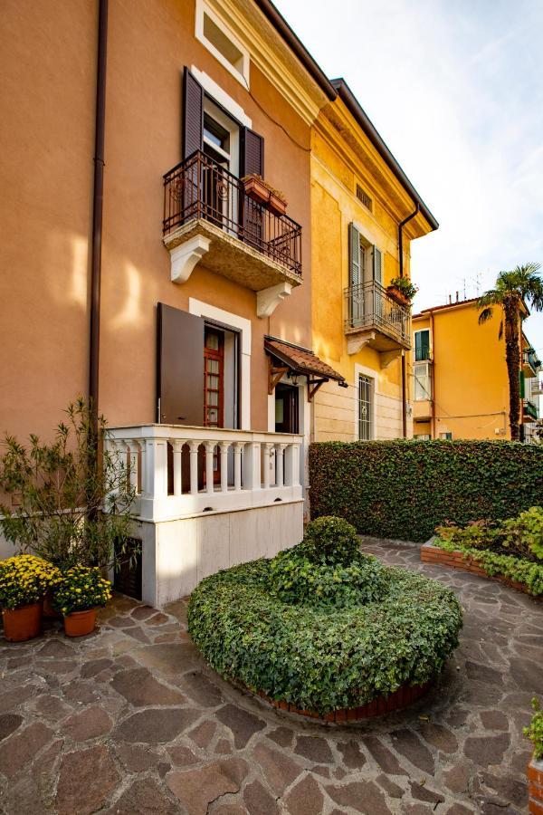 Il Balcone Di Aurora *