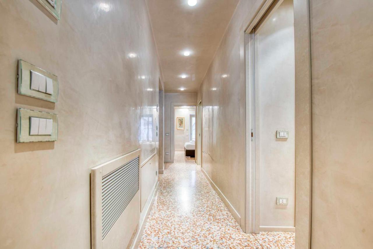 Apartmentsarena - Mercatorum - Piazza Erbe Apartment