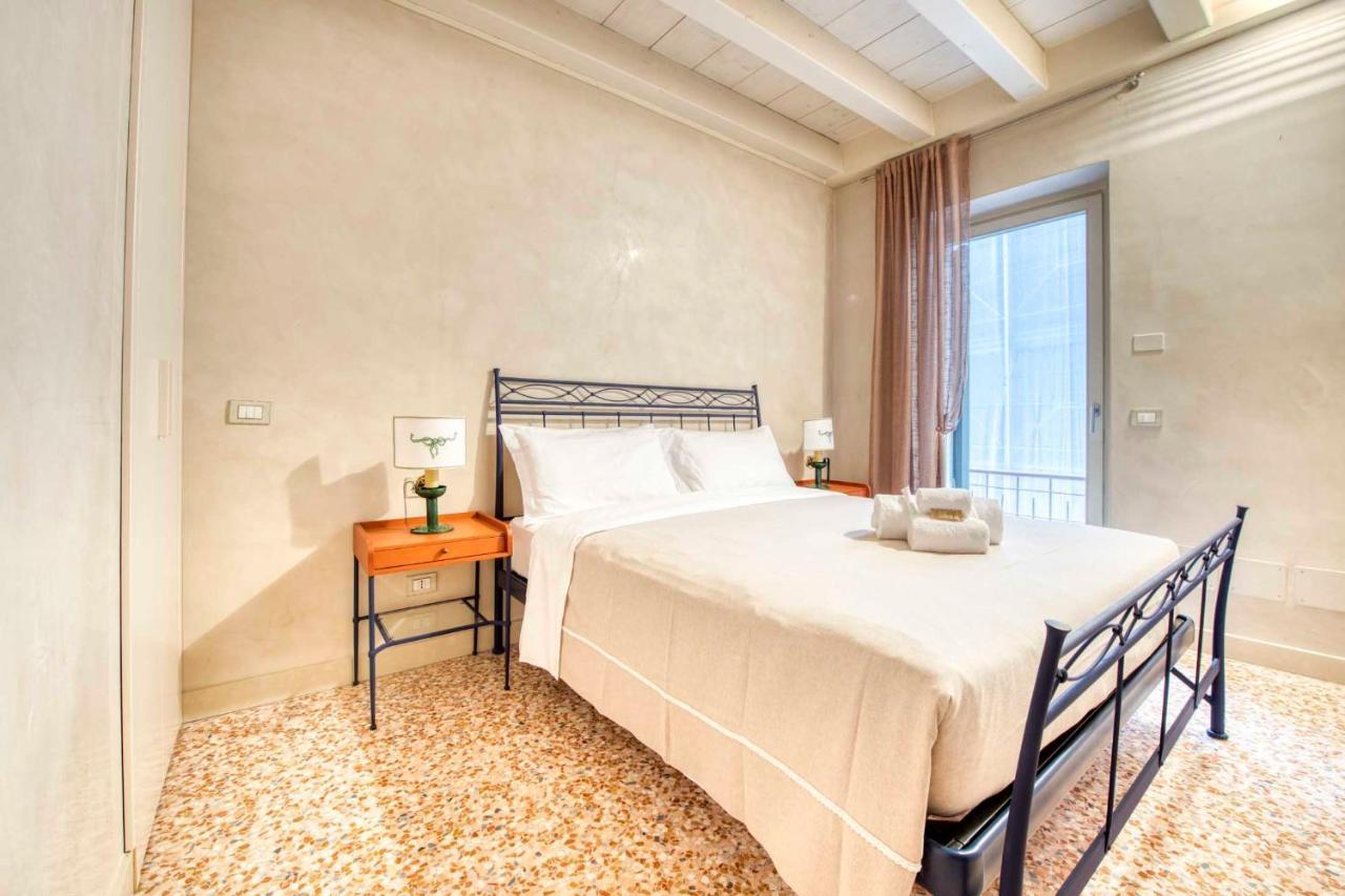 Apartmentsarena - Mercatorum - Piazza Erbe Apartment *