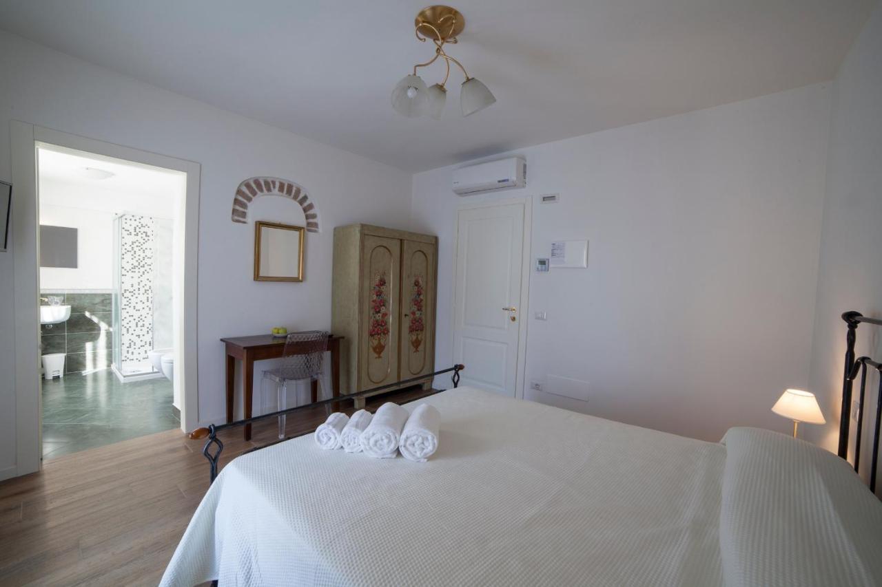 Corte Rondinella Farm stay *