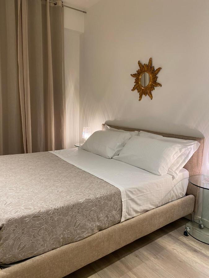 Della Scala *