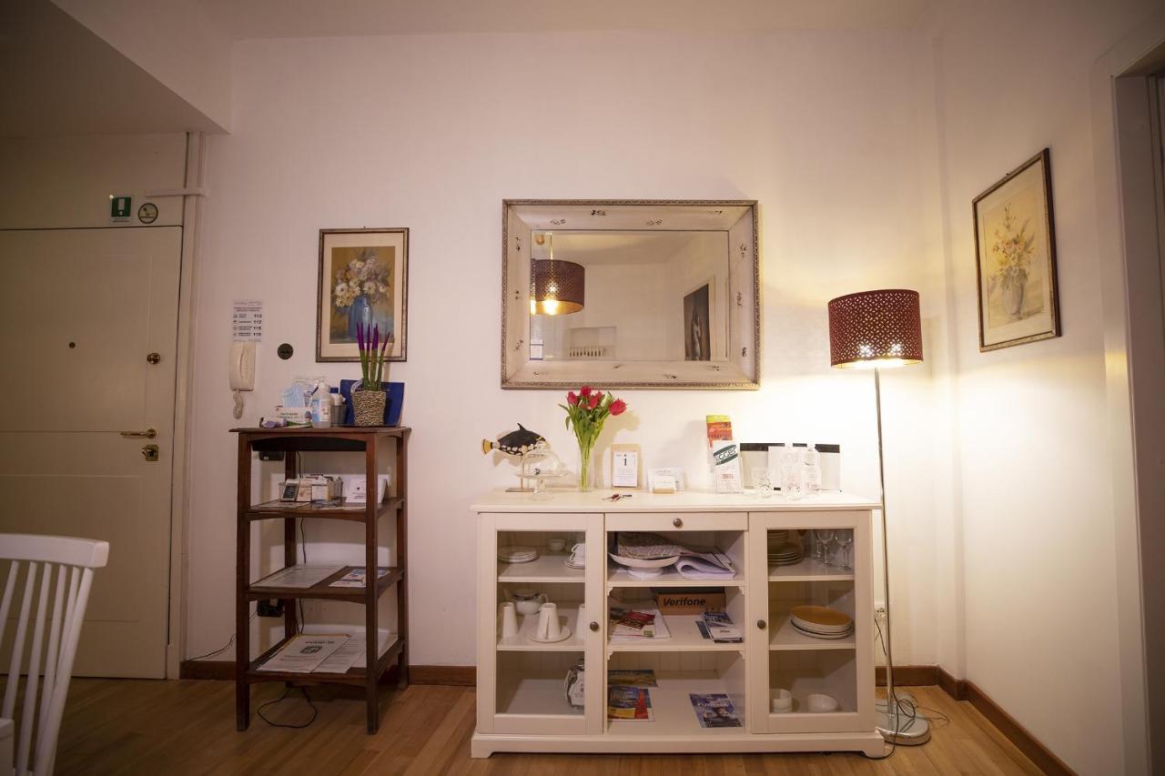 Like Romeo Apartment *