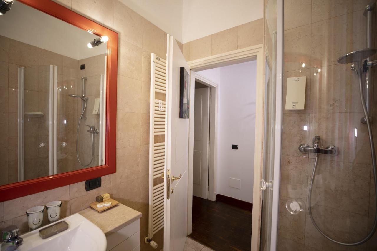 Like Romeo Apartment *