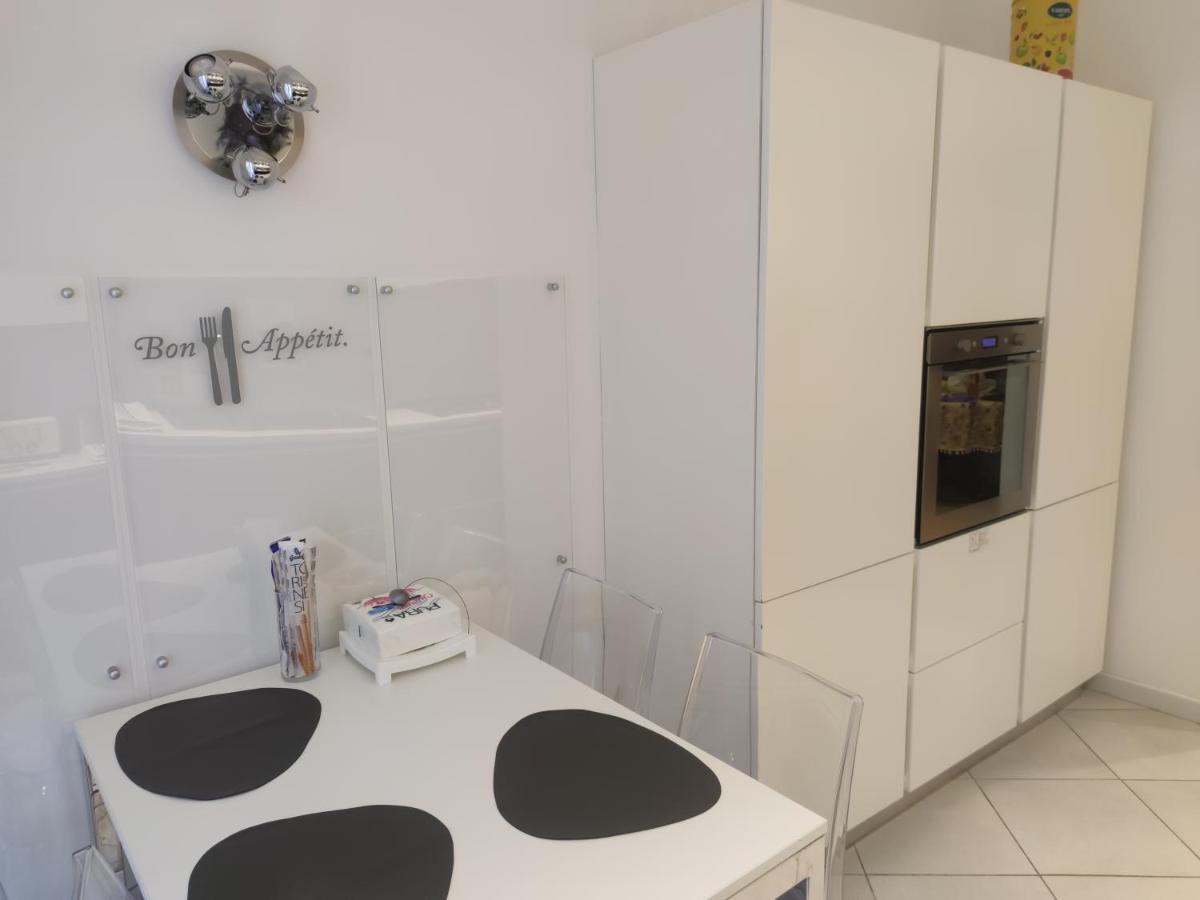 Apartment Emmerosa, Centro Citta, Parcheggio Verona