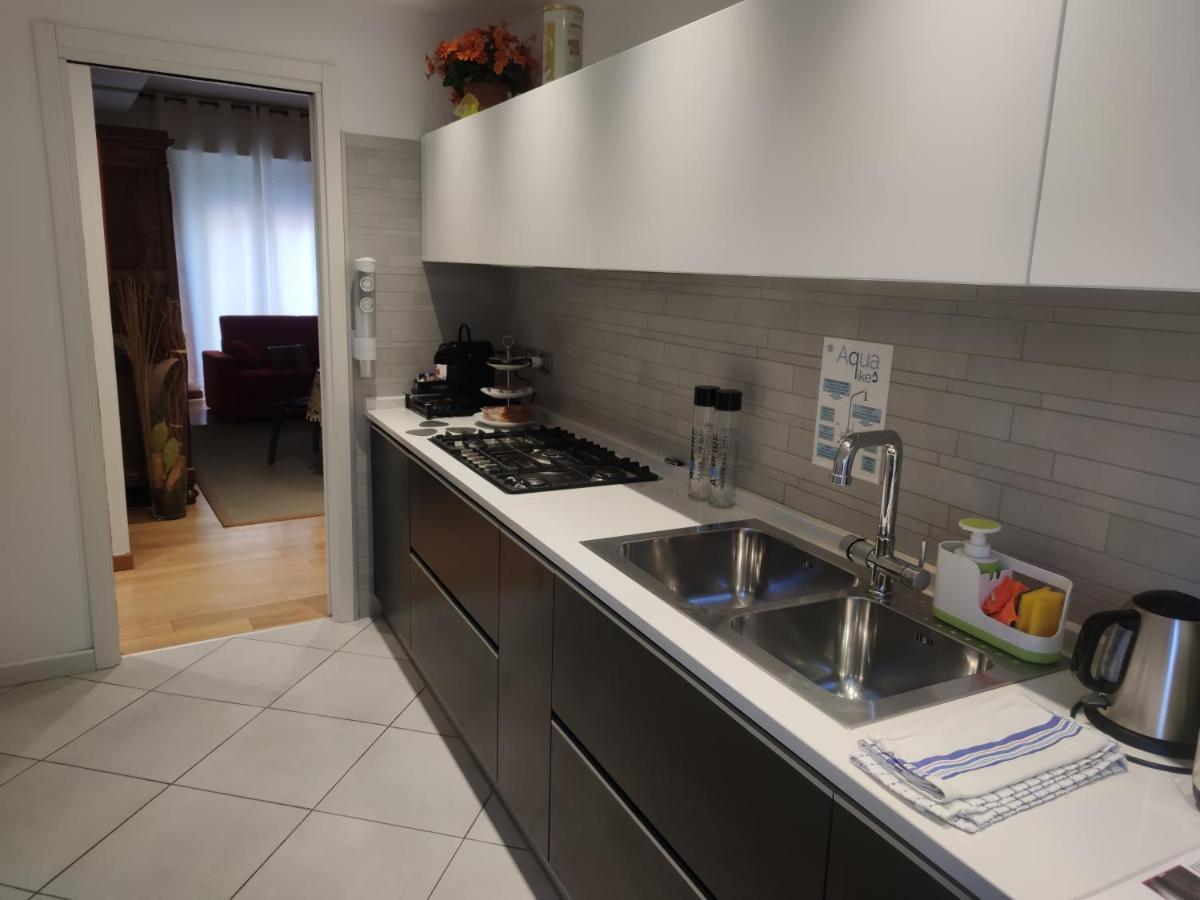 Apartment Emmerosa, Centro Citta, Parcheggio Verona