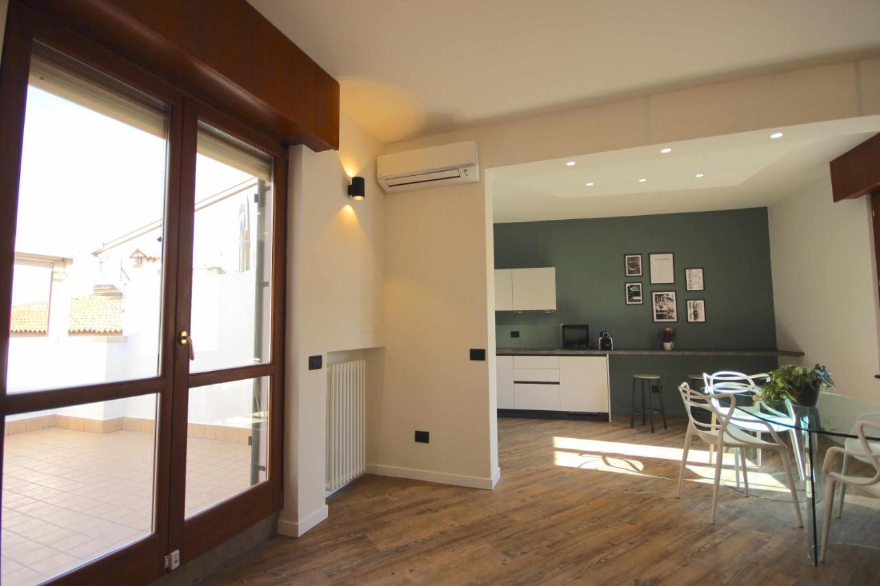 Vr Holiday Vittorias Flat Apartment Verona