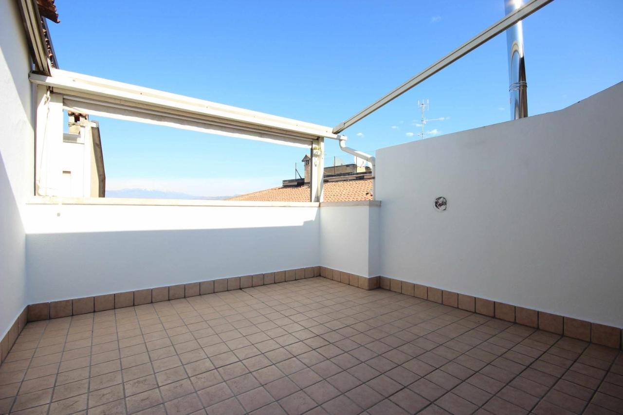 Vr Holiday Vittorias Flat Verona