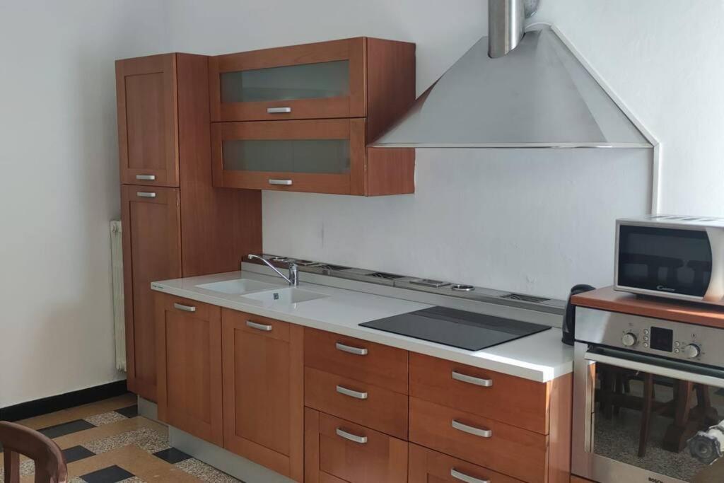A 100 Passi Da Piazza Bra Apartamento Verona