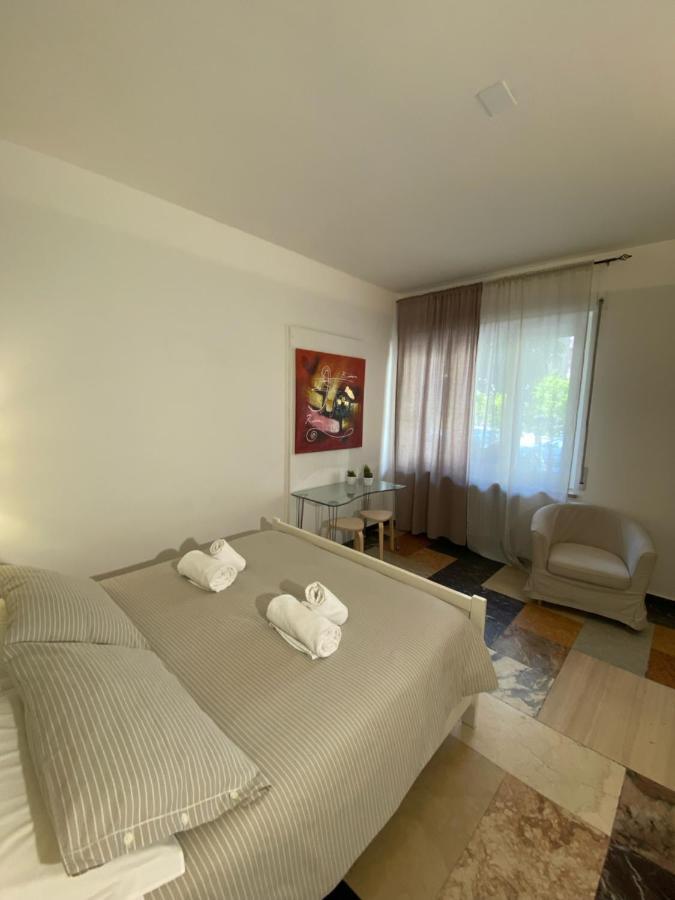 Delle Rose Rooms 3*