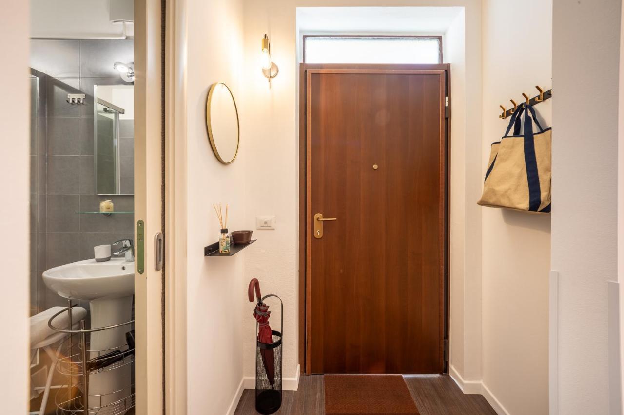 Ambra City House - Ingresso Diretto, Parcheggio Libero E Wi-Fi