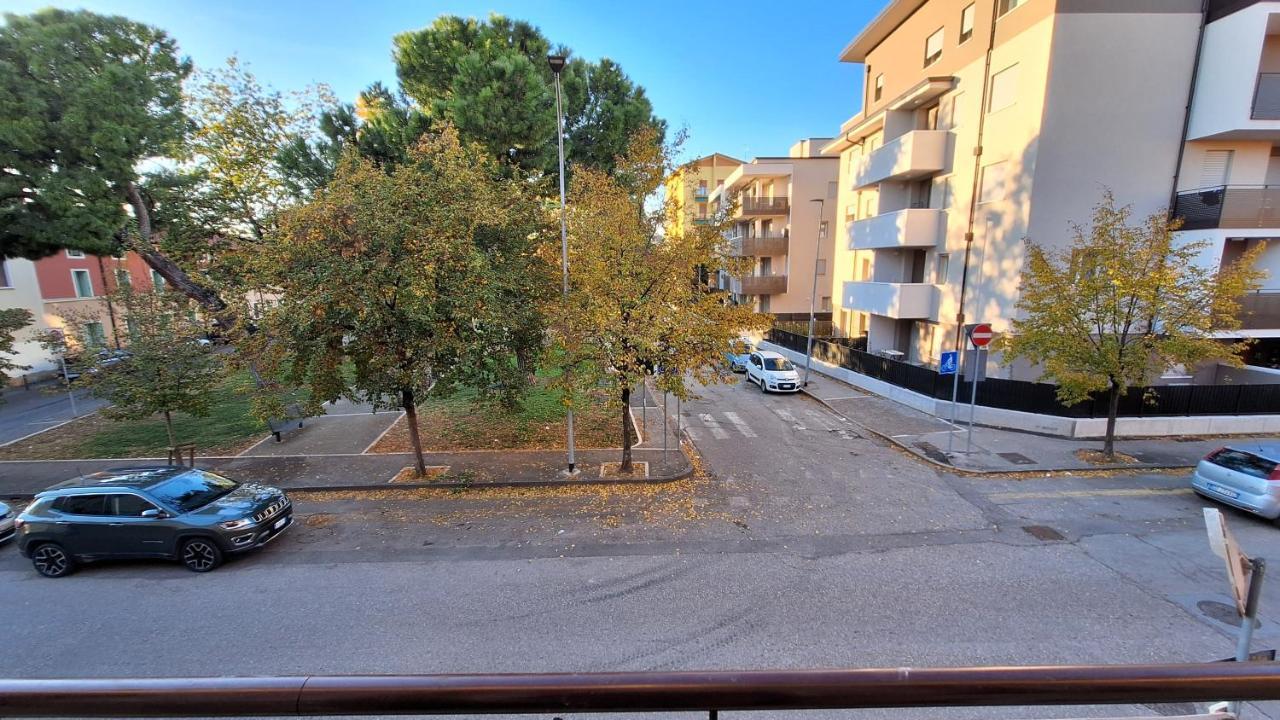 Civic153 - Al Glicine Huoneisto *
