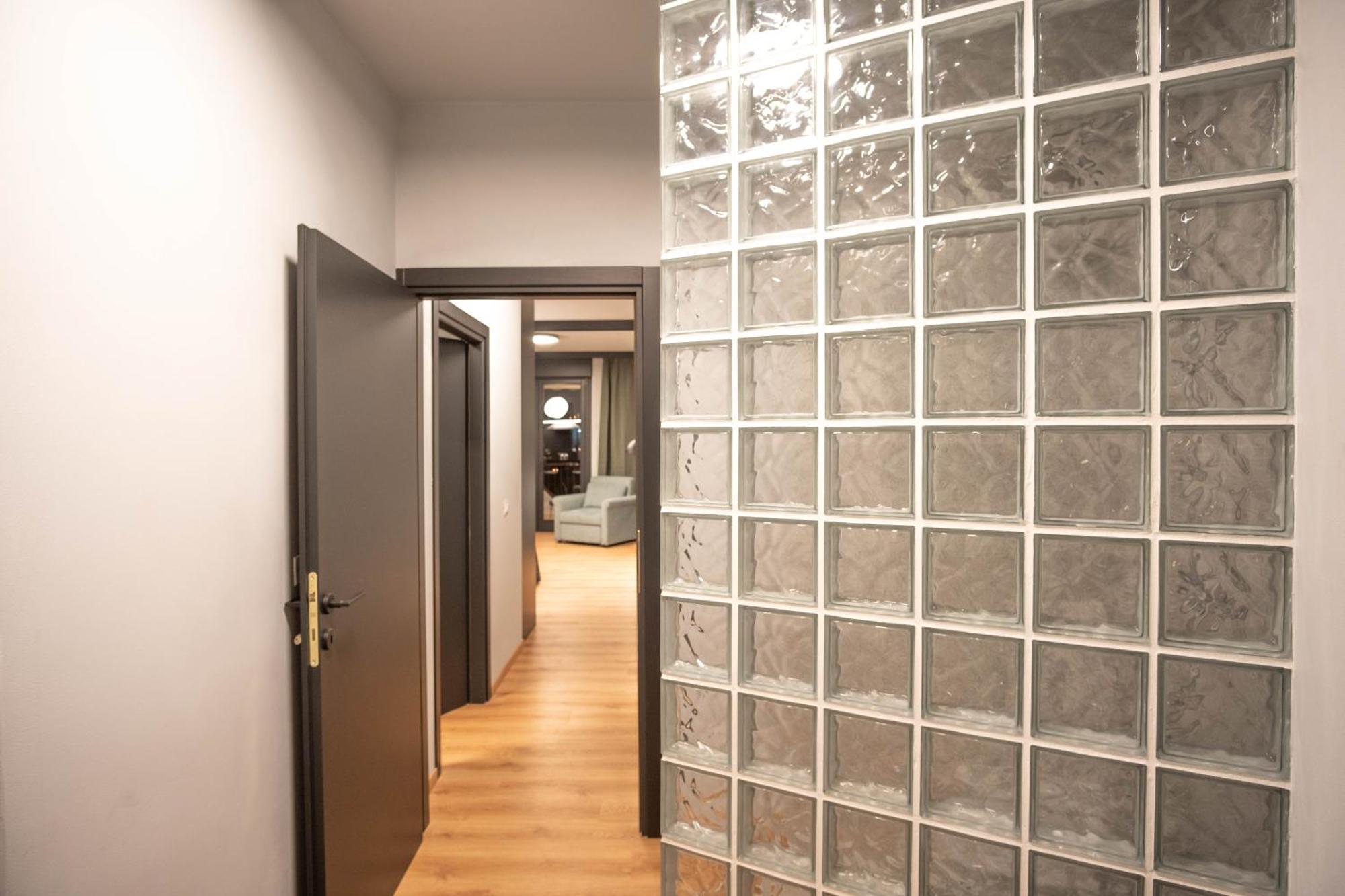 Apartment House 74 *