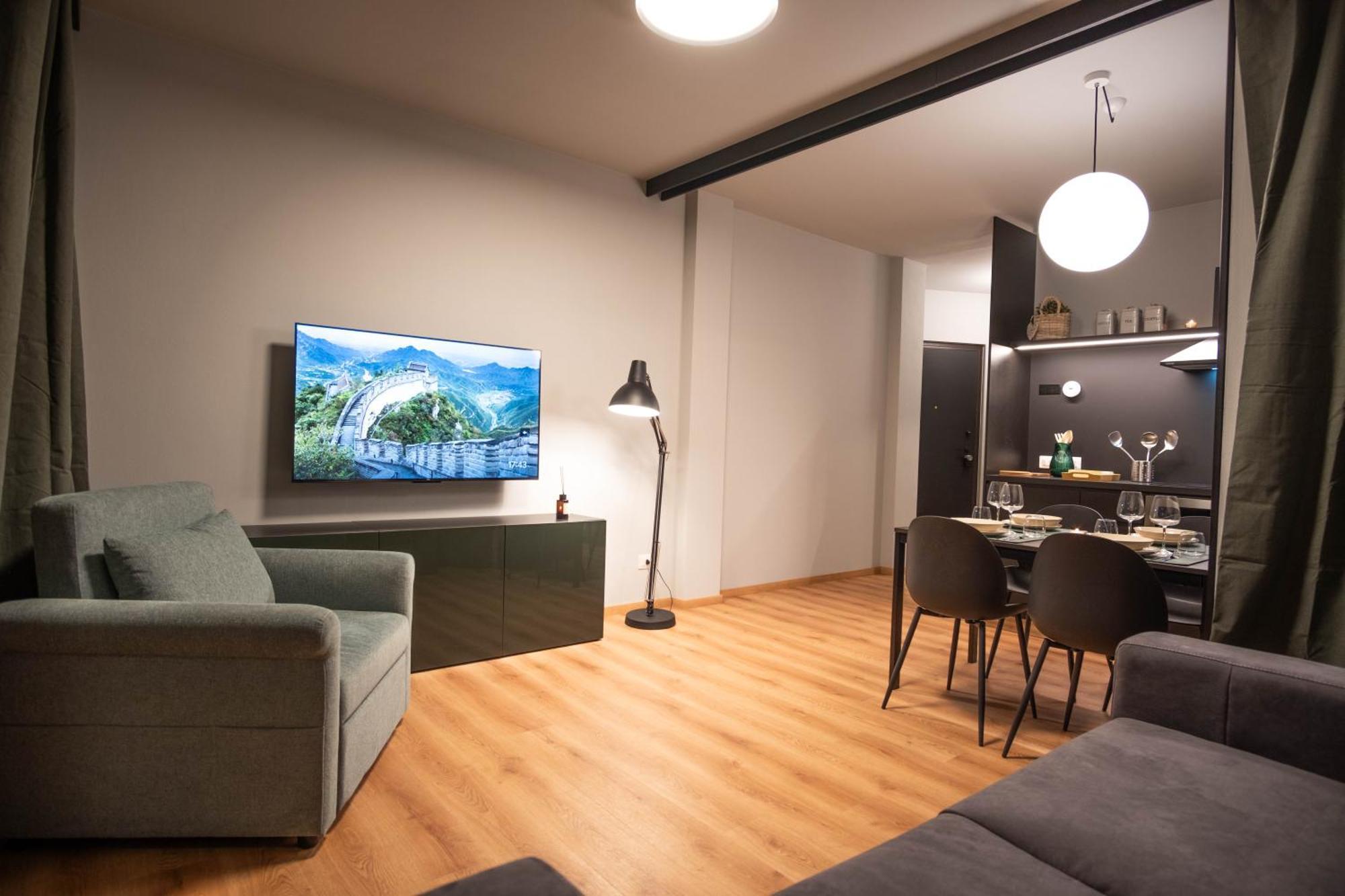 Apartment House 74 Verona