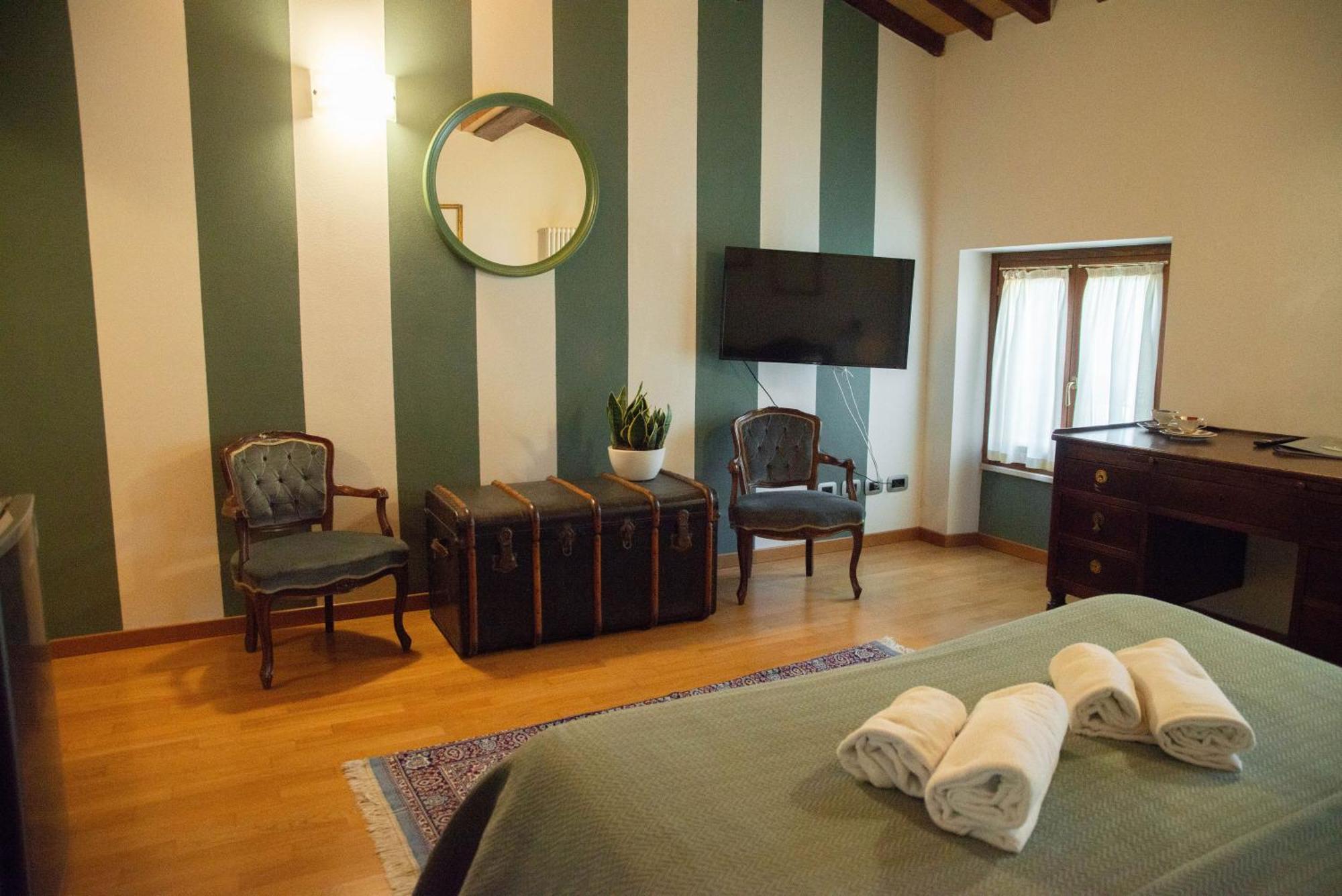 Bed & Breakfast Pietra Di Residenza *