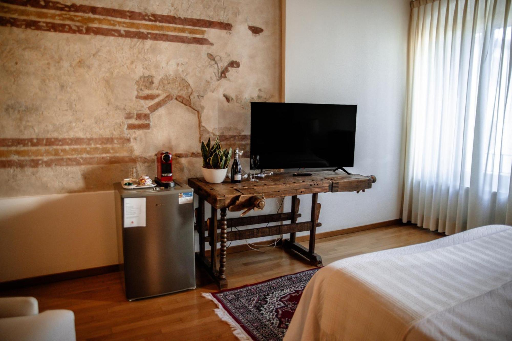 Pietra Di Residenza Bed & Breakfast *