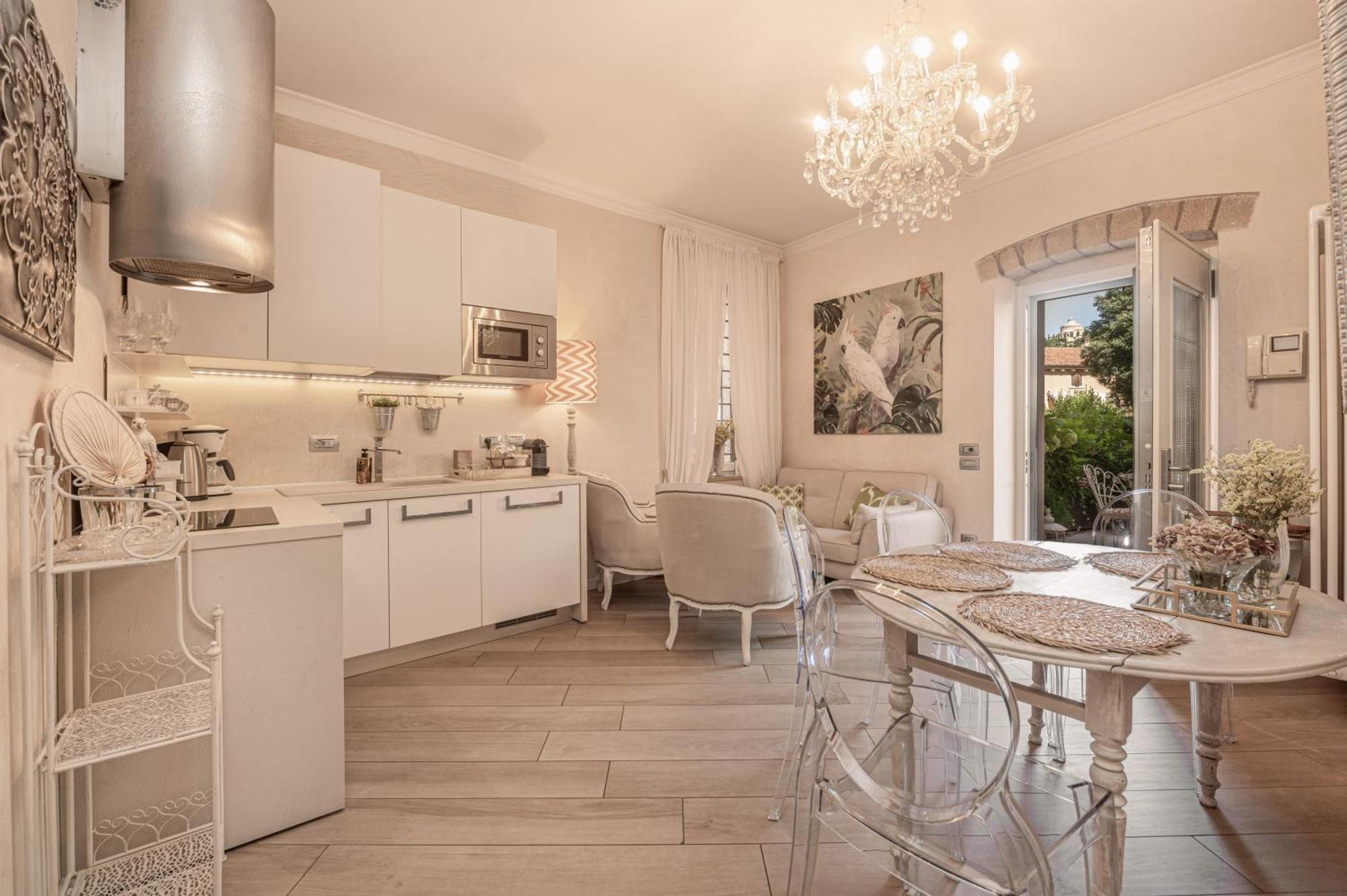 Apartment Dolce Santo Stefano *