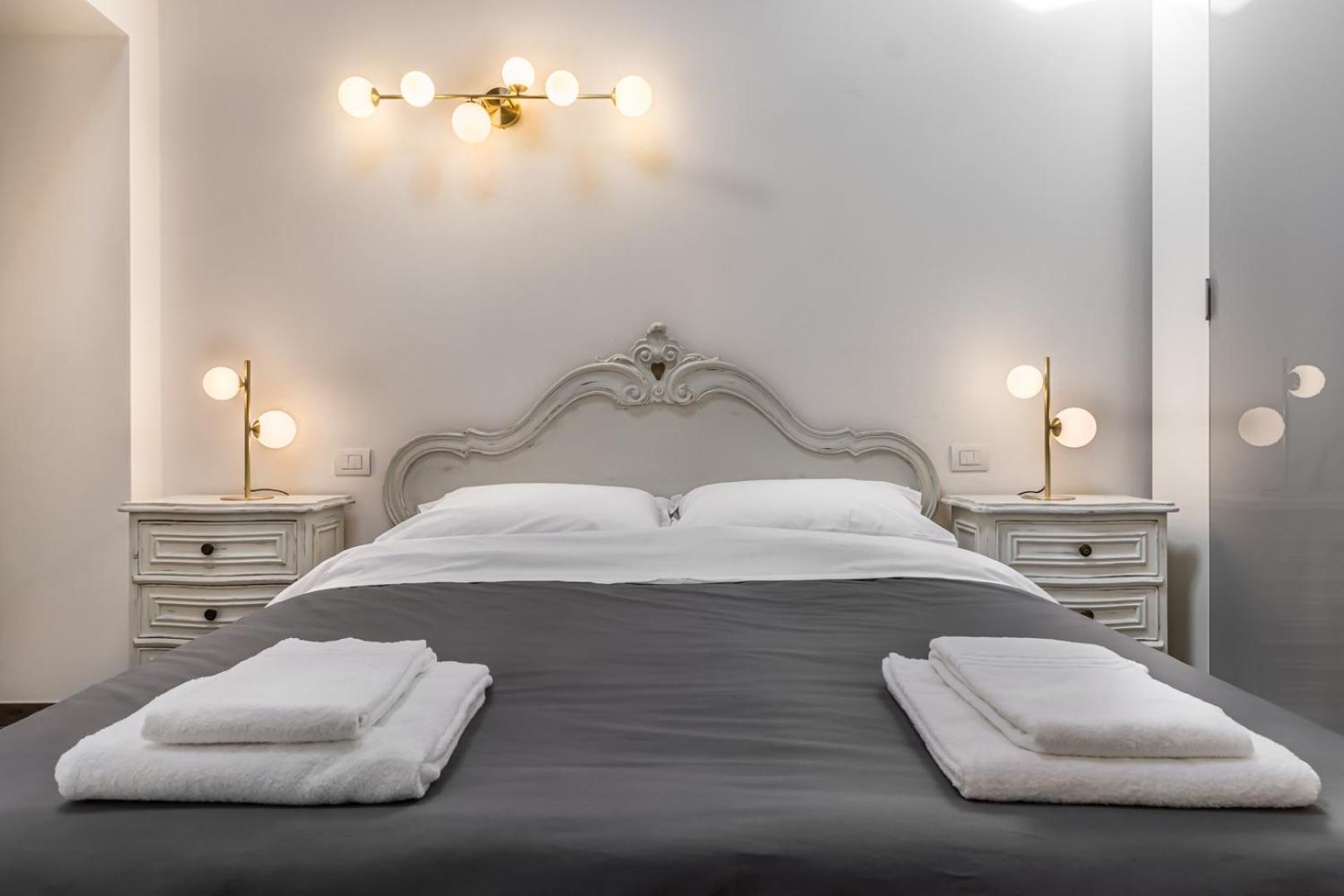 Veronetta Stunning Rooftop With Lift Huoneistohotelli