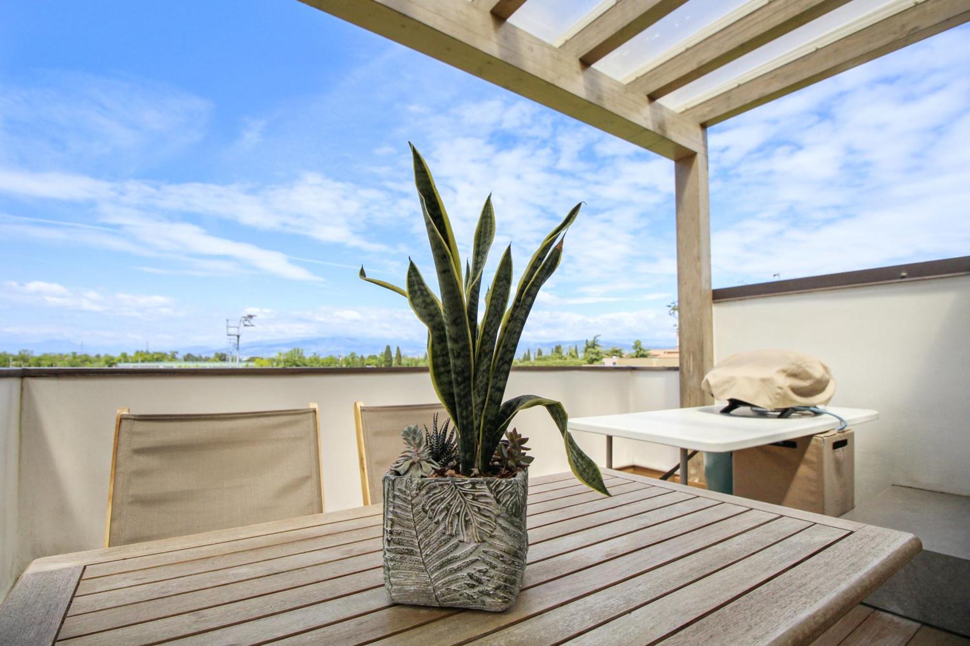 Vittoria Apartment