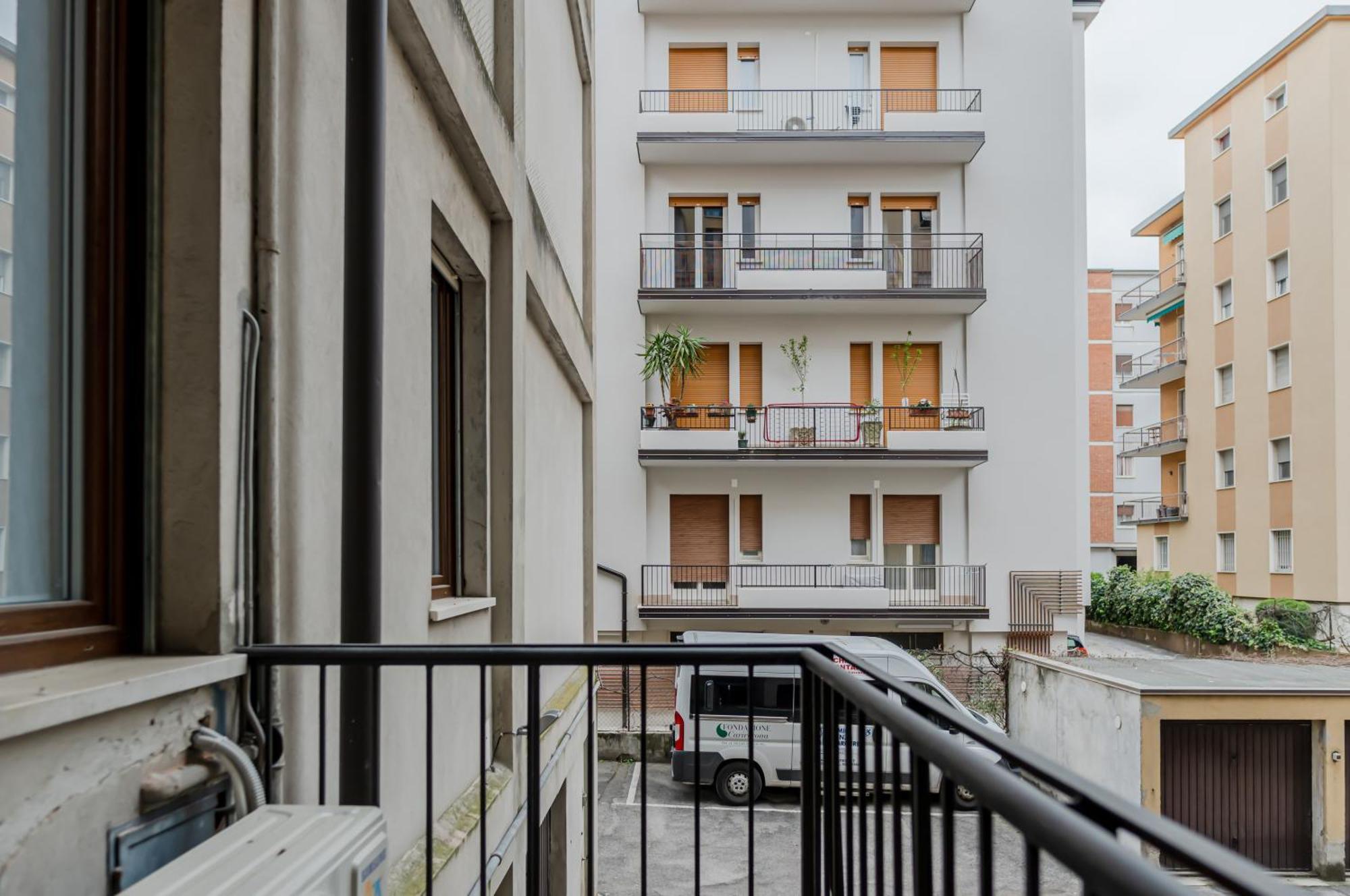Lungo Adige Bright Near Borgo Trento Hospital! Apartment Verona