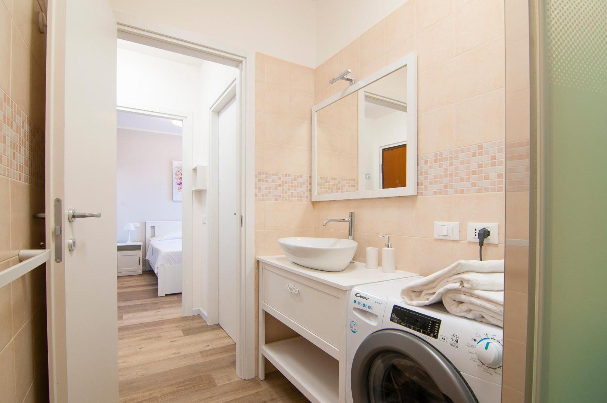 Sangiohouse - Parking & Wifi Apartment *
