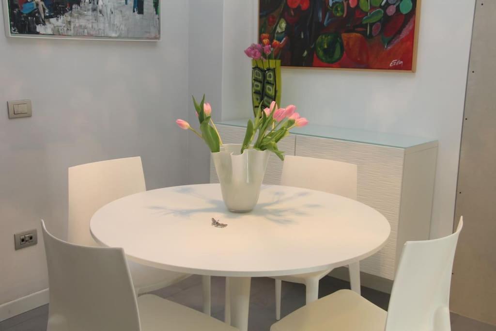 Mela Apartment