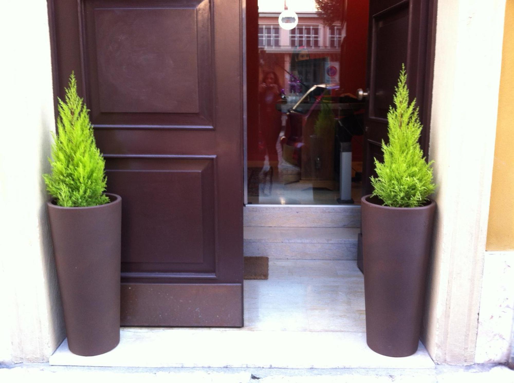 Romeo Design Verona