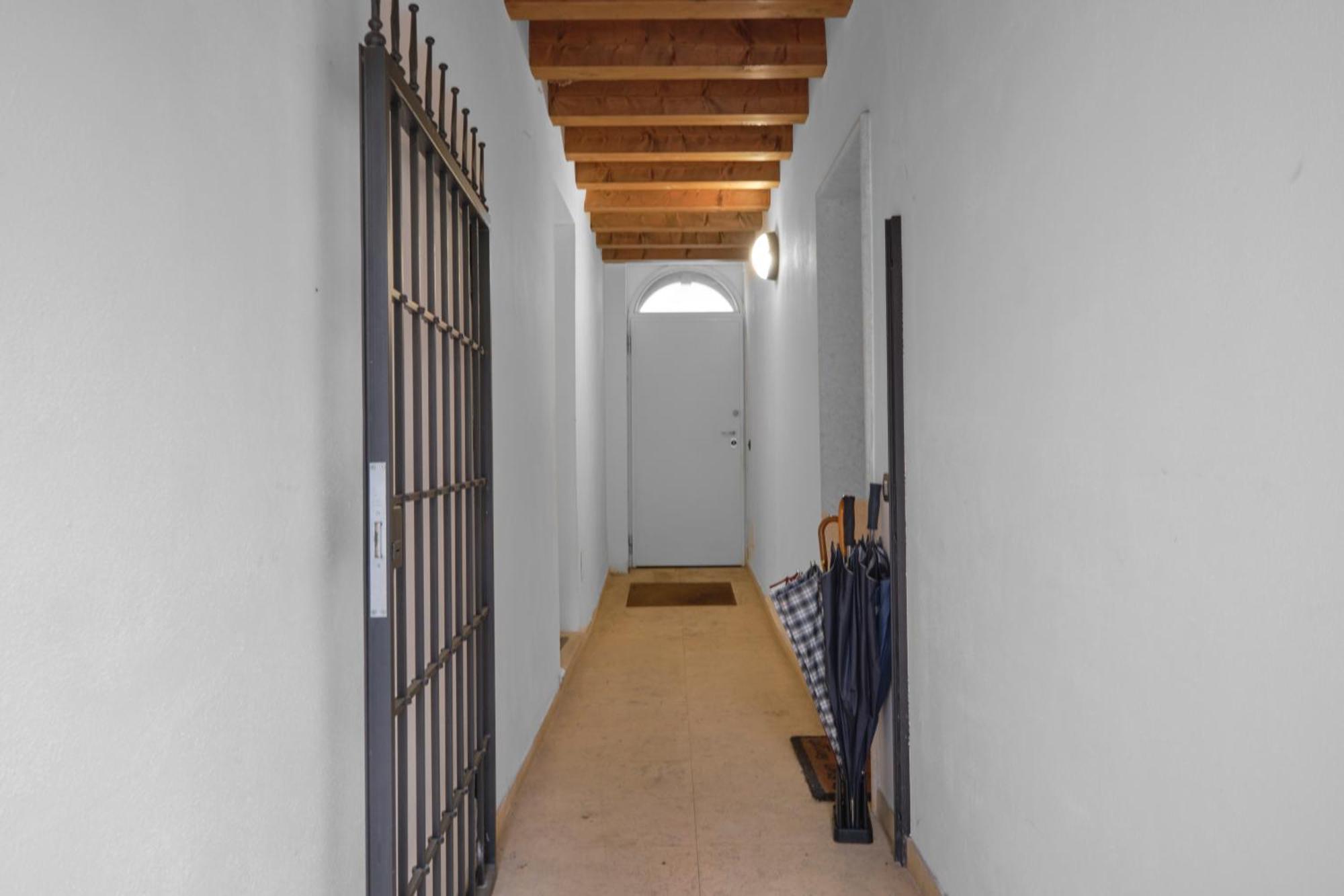 Beautiful, Cozy With A Small Courtyard. Huoneisto *