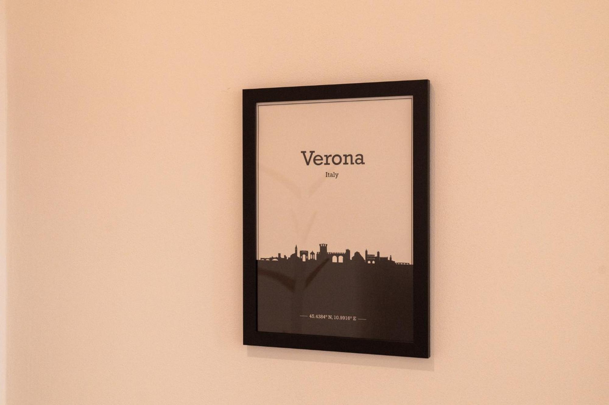 Aparthotel Palazzo Delle Guglie By Postcardsfrom Verona