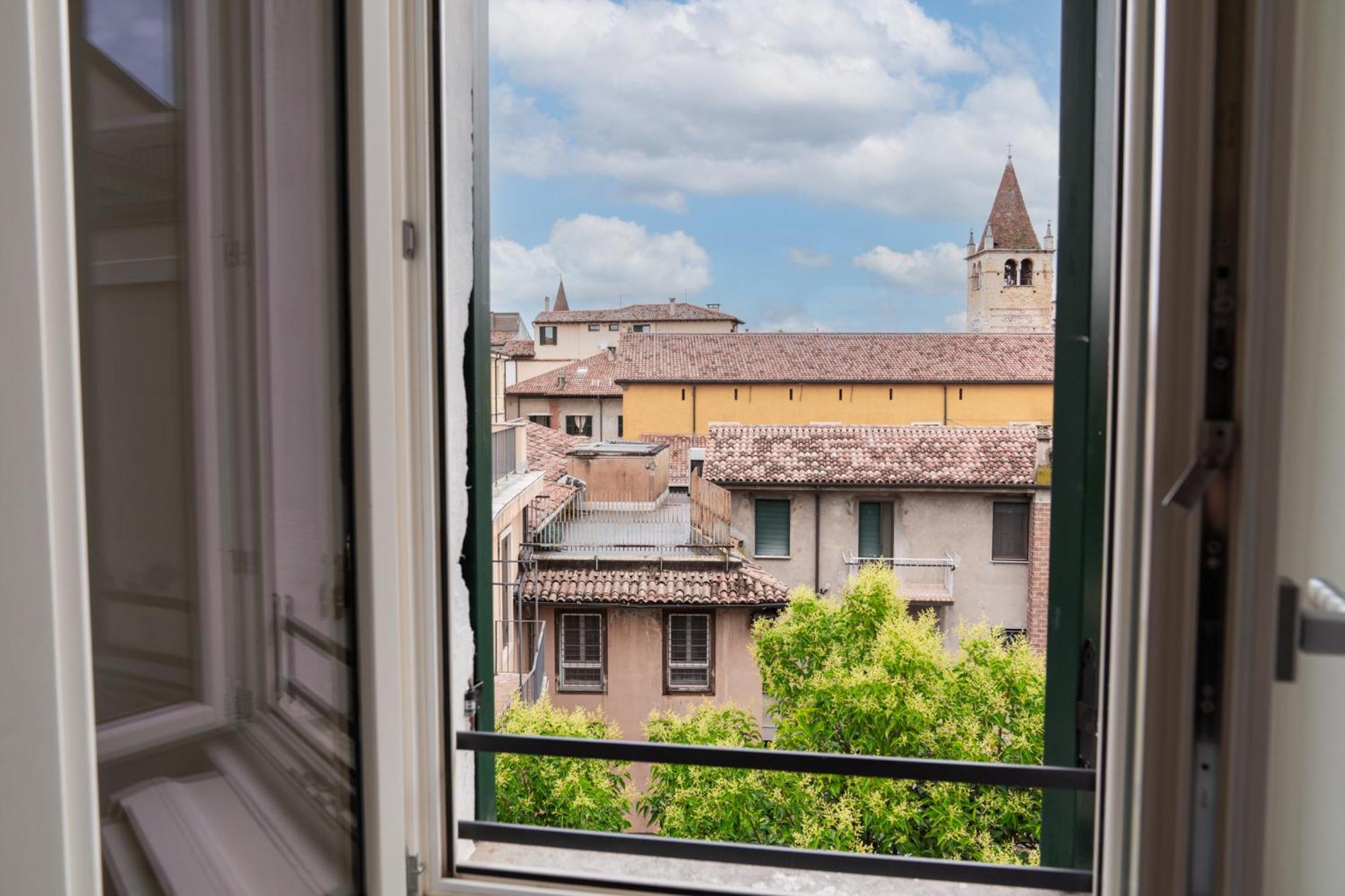 Palazzo Delle Guglie By Postcardsfrom * Verona