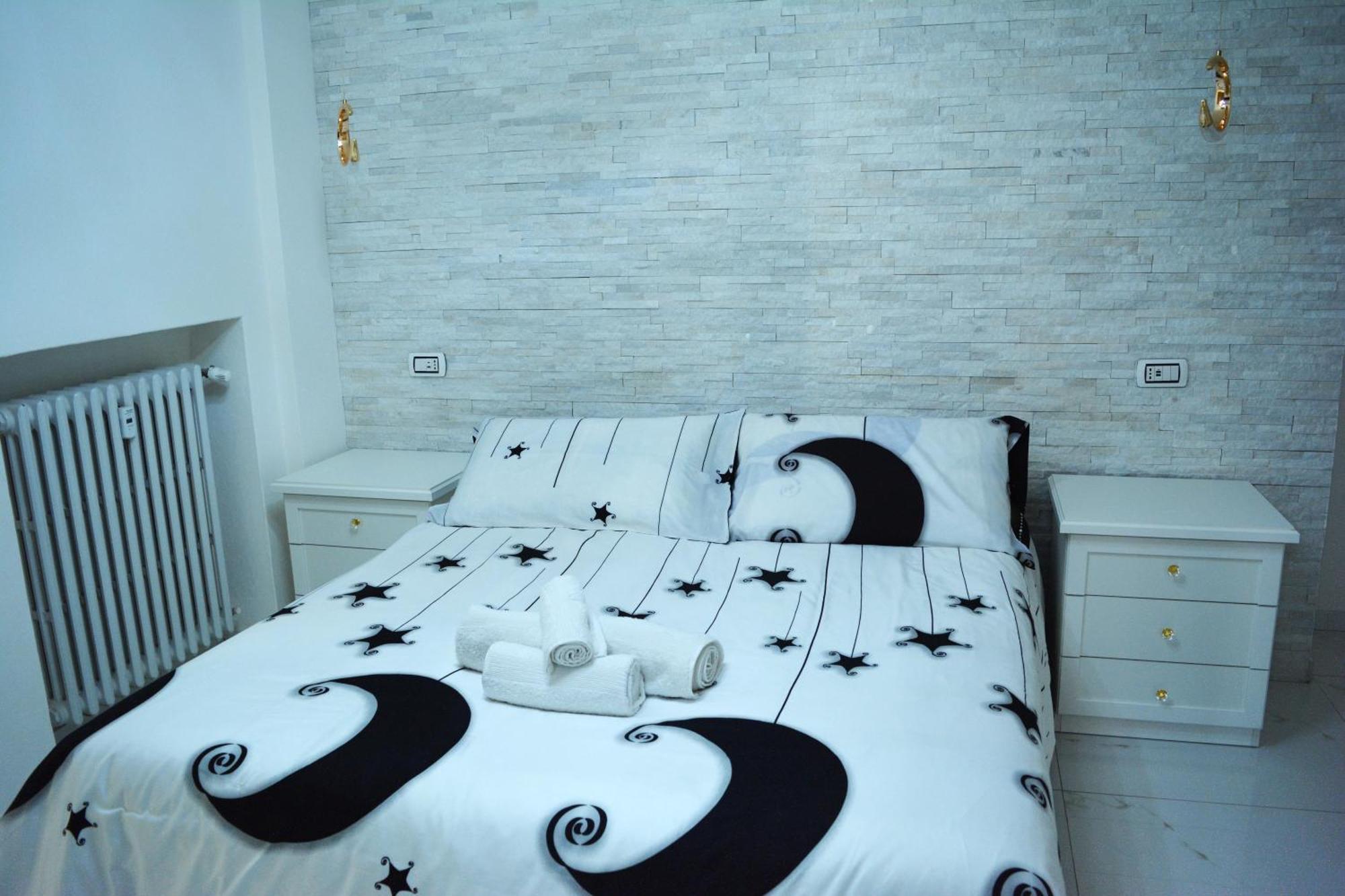 Colored Moon Guest house *